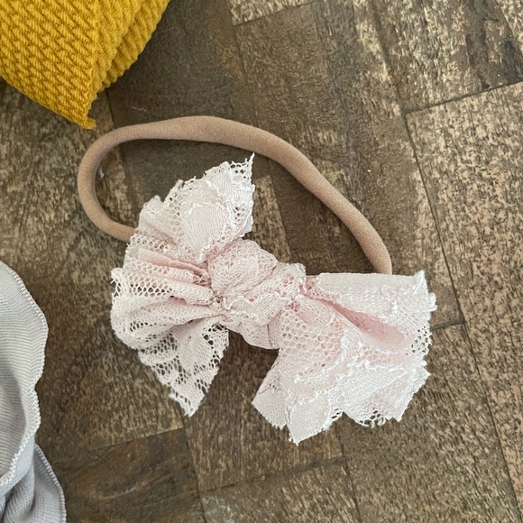 New, never worn! Set of 4, 0-6 Month Harper Bow Co. Wrap & Bow Headbands - Picture 2 of 5